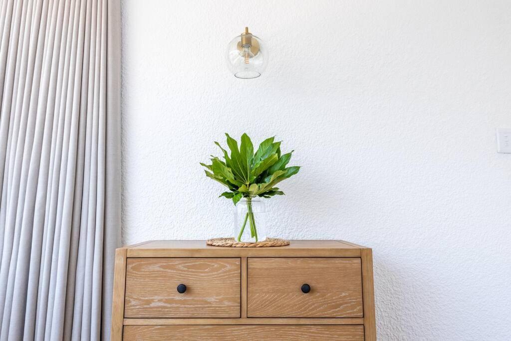 Greenpoint Emerald Apartment Cape Town