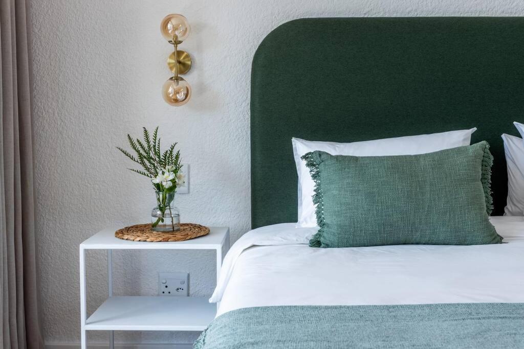 Greenpoint Emerald Cape Town